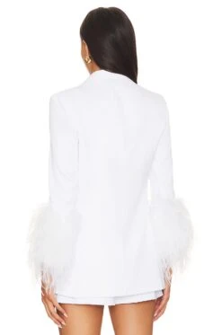Alice + Olivia Yona Boxy Feather Blazer White 6 Alice + Olivia Yona Boxy Feather Blazer White -Alice + Olivia Shop ALI WO216 V3