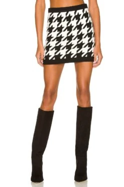 Alice + Olivia Ingrid Houndstooth Mini Skirt Black & Soft White